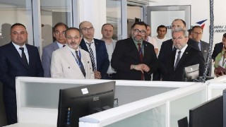 Yapay zekalaboratuvarı açıldı 