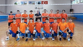 İnegöl Belediyespor Voleybolda 4 Kategoride Yarışacak