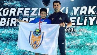 İnegöllü Sporcu Körfezde Dereceye Kulaç Attı