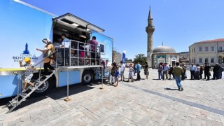 İzmirde Muharrem ayında aşure dağıtımı başladı