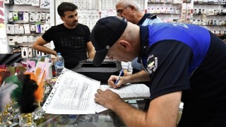 Osmangazide denetimler arttı yabancı tabelalar kalktı