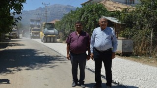 Salur Mahallesi yenilenen yollarla güvenli ve konforlu ulaşıma kavuşuyor