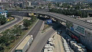 Yeşilova-Solaklar Kavşağında hummalı çalışma