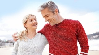 Akbank Emeklilere 12.000 TLye Varan Ödül Sunmaya Devam Ediyor