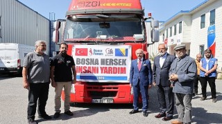 Bayrampaşa Belediyesinden Bosnalı öğrencilere eğitim desteği