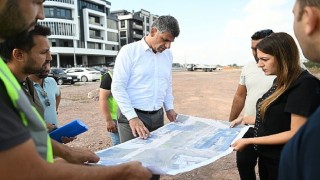 Kocaman Kent Meydanı Otopark Çalışmalarını İnceledi