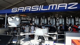 SARSILMAZ İzmir TEKNOFES te Sahnede