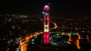 Atatürk Ankara Cumhuriyet Kulesi;nde 100. Yıla özel muhteşem ışıklandırma