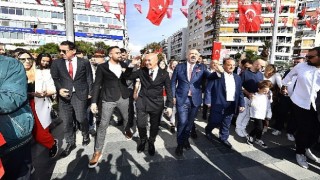 Başkan Soyer: “Biz İzmir;iz biz Cumhuriyetiz”