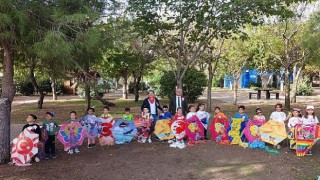 Cumhuriyetimizin 100 Yaşında 100 Uçurtma Gökyüzünde Havalandı