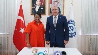 Egeli Bilim İnsanı Prof. Dr. Şenay Şanlıerin Buluşu Avrupadan Patent Tescili Aldı