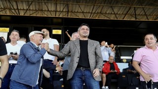 Lider Aliağanın Bileği Bükülmüyor