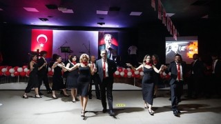 Milas;ta “Cumhuriyet Balosu” coşkusu