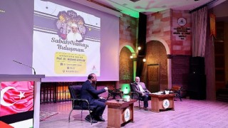 Atasofya camii baş imam Hatibi Ay ” filistin&#39;in parayla satıldığı yalandır”.