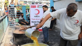 Gazın Bittiği Gazzede Kızılay Yemekleri Odun Ateşiyle Pişiriyor
