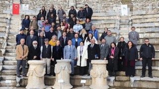 Deünün metropolis kazısında 1800 yılık buluntulara rastlandı