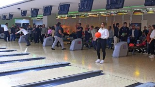 Osmangazi personelinin bowling heyecanı