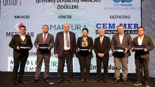 Taşa sanat katanların gurur gecesi