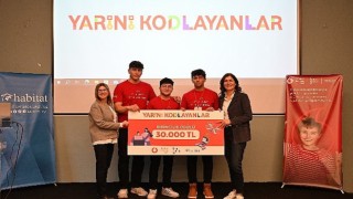 ”Yarını kodlayanlar” projesi kapsamında gençler afet yönetimi için fikir üretti