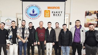 Moto kuryeleri eğitim ve iş fırsatı