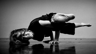 Akbank Sanatta Simyasal Bir Yolculuk, Disiplinlararası Canlı Bir Performans “Dreamer”