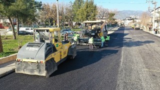 Aydın Büyükşehir Belediyesi Efeler Cumhuriyet Caddesi;ni baştan sona yeniliyor