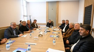 Başkan Böcek ulaşım esnafıyla bir araya geldi