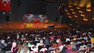 Başkan Kırgöz, Yarıyıl Tatilinde Çocukları Unutmadı