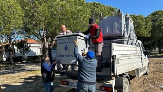 Burhaniye Belediyesi Temizlik İşleri Müdürlüğü ”Daha Temiz Bir Burhaniye” sloganı ile durmaksızın çalışmalarına devam ediyor.