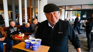 Emeklilerin vazgeçilmezi Emekliler Kahvesi