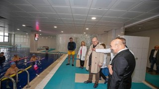 Eşrefpaşa Hastanesi Buca Polikliniğinde fizik tedavi ve rehabilitasyon merkezi hizmete açıldı