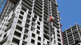 Güvenli gelecek için sağlam yapılar inşa etmeliyiz