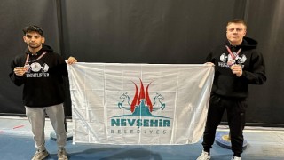 Haltercilerimizden 2 bronz madalya