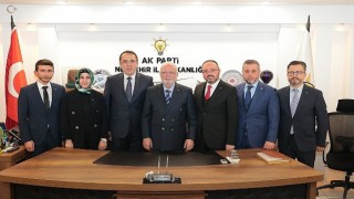 AK Parti Genel Başkanvekili Mustafa Elitaş, Nevşehirde partililerle bir araya geldi