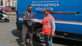 Alanyalı çocuklar sağlıklı mama ile buluştu