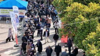 Aydın Büyükşehir Belediye Başkanı Özlem Çerçioğlu, Umurluda Ata Tohumlarından üretilen fidelerin dağıtımını gerçekleştirdi