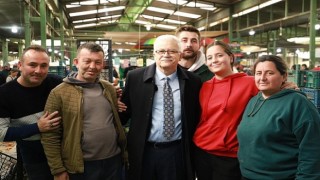 Başkan Deveciler Pazar Esnafıyla Buluştu