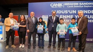 Başkan Sandıkçıdan Öğrencilere Ödül