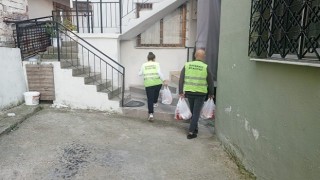 Bayraklı Belediyesinden 13 bin kişiye iftar paketi