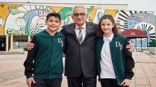 Fitre, zekât ve bayram bağışlarınız Darüşşafakalı öğrencilere gelecek olsun!