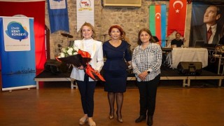Azerbaycan Kadınları baharı Başkan Mutlu yla karşıladı