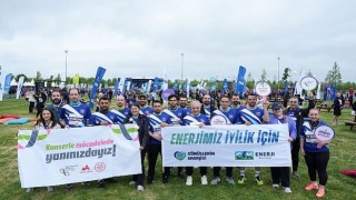 CK Enerji çalışanları, İstanbul Yarı Maratonu nda kanserle mücadele için koştu