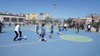 EÜ Aliağa MYO ya SOCAR Türkiye iş birliğinde modern spor tesisi kazandırıldı