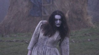 Geçmişten Kalan filmine Hollywood tarzı makyaj