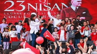 Keçiörende 23 Nisana Yakışır Kutlama