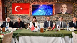 Malkara Belediye Başkanı Nergiz Karaağaçlı Öztürk Muhtarlarla Kahvaltı Programında Bir Araya Geldi