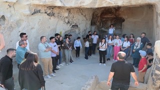 Nevşehir Hacı Bektaş Veli Üniversitesi (NEVÜ) Turizm Fakültesi öğrencileri, Kayaşehir ve Meryem Ana Kilisesini gezdi