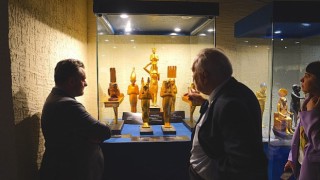 Olağanüstü bir Antik Mısır deneyimi sunan Tutankhamun, Çocuk Firavunun Hazineleri sergisi Ankarada açıldı