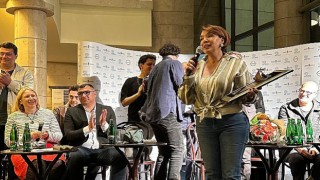 “Savaş ve Barış” Budapeştede Göz Doldurdu