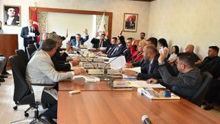 Yerel seçimlerin ardından ilk meclis toplandı